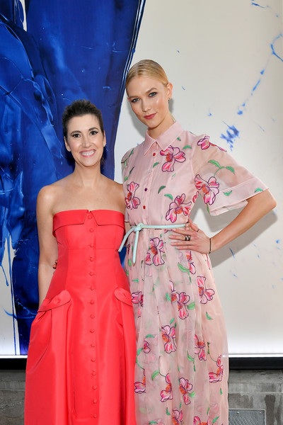 Katie Holmes trẻ đẹp bất ngờ - 13
Người đẹp tóc vàng cuốn hút từ mọi góc nhìn.