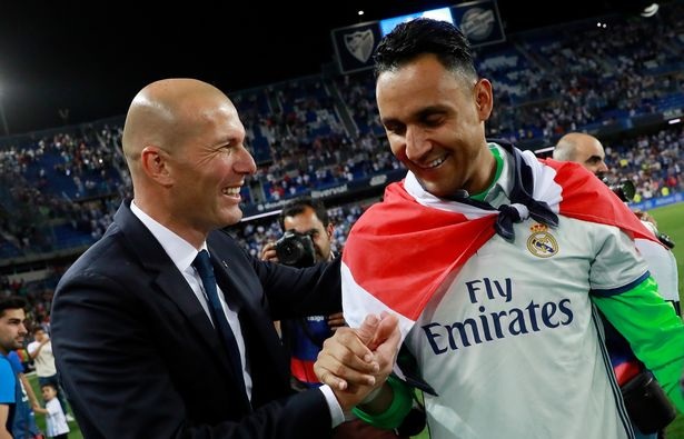 Real Madrid thay máu lực lượng, 7 cầu thủ phải “ra đường” - 2 Người hùng Keylor Navas có thể phải ra đi nếu như De Gea cập bến Real Madrid