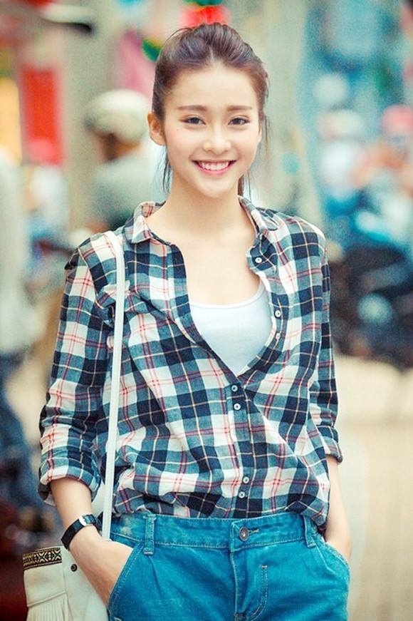 Khả Ngân tiết lộ lý do chọn "Người bạn đồng hành" - 2 Khả Ngân tiết lộ lý do chọn "Người bạn đồng hành" - 2