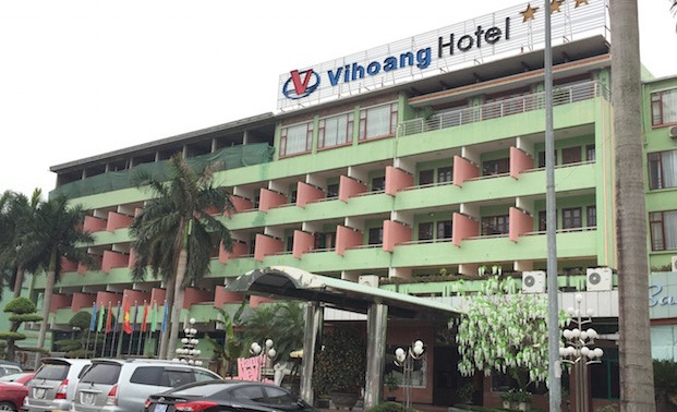 Nhà nghỉ, khách sạn “cháy phòng” trong lễ hội Khai ấn đền Trần - 1 Khách sạn Vị Hoàng thông báo đã hết phòng