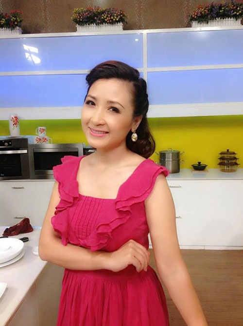 Dàn diễn viên phim “Người thổi tù và hàng tổng” giờ ra sao? - 5 Khánh Huyền hiện tại có cuộc sống hạnh phúc viên mãn