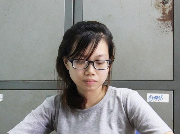 Kiều nữ siêu lừa mua hàng trả góp, chiếm đoạt hơn 600 triệu đồng - 1 
Đối tượng Hoàng Thu Hà tại cơ quan điều tra