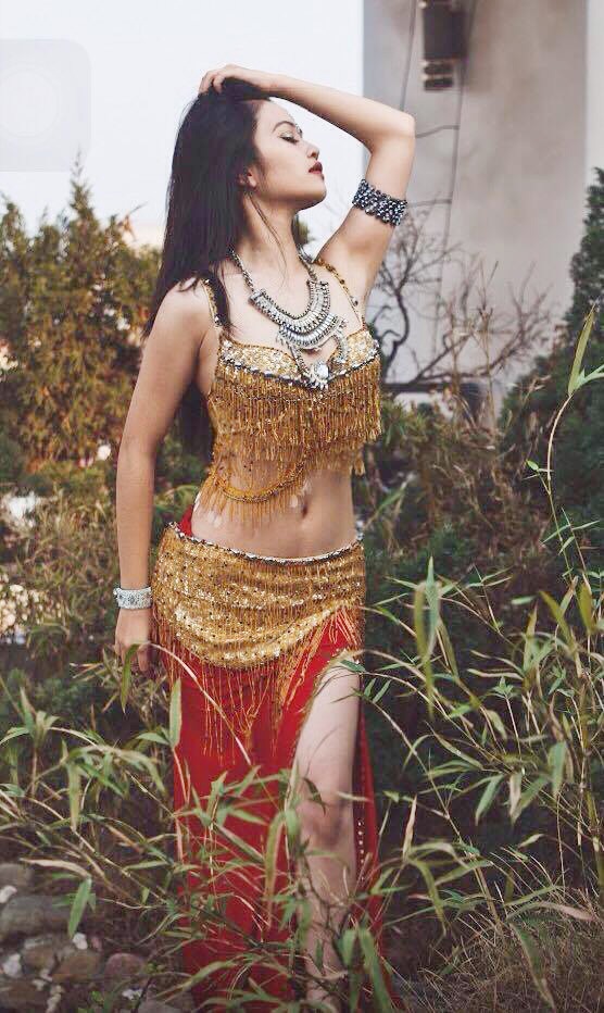 Cô gái bellydance tài năng thế hệ 2k của Hải Phòng - 6 Cô gái bellydance tài năng thế hệ 2k của Hải Phòng - 6