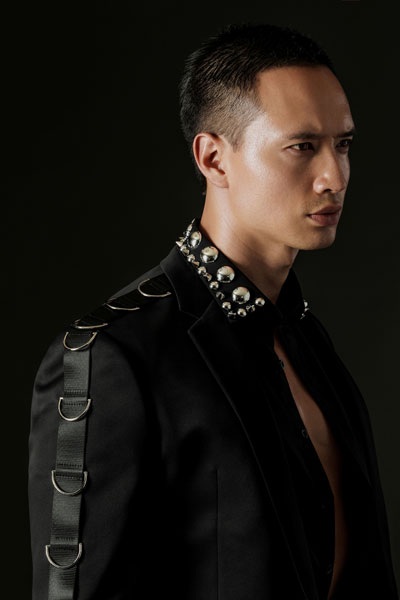 Kim Lý “hy sinh” mái tóc dài, "lột xác" đầy bụi bặm và cá tính - 2