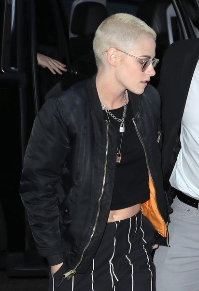 
Nữ diễn viên phim Chạng vạng đã úp mở việc mình là người lưỡng tính trong vài cuộc trả lời phỏng vấn gần đây
