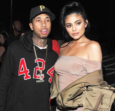 Em cô Kim chia tay bạn trai gốc Việt - 3
Một nguồn tin thân cận tiết lộ với tạp chí People: KYlie và Tyga từng nhiều lần muốn xa nhau nhưng rồi họ lại nối lại quan hệ và vì thế, chuyện này hoàn toàn có thể sẽ tái diễn.
