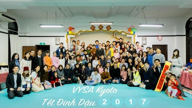 Tết đậm đà phong vị quê hương trên thành phố Kyoto - 11
Chúc mừng năm mới Đinh Dậu 2017