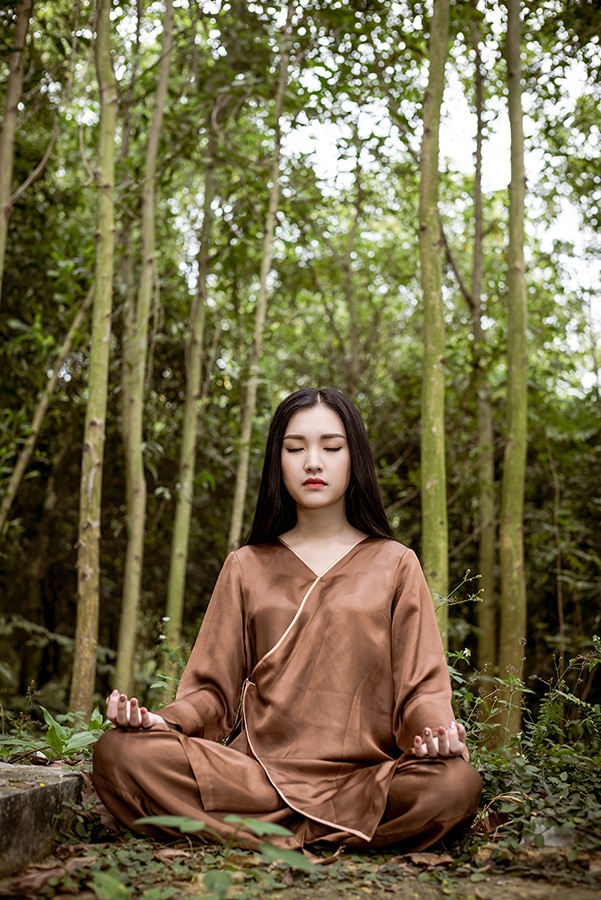 BTV Diệp Anh làm người mẫu cùng “nàng thơ xứ Huế” - 12 BTV Diệp Anh làm người mẫu cùng “nàng thơ xứ Huế” - 12
