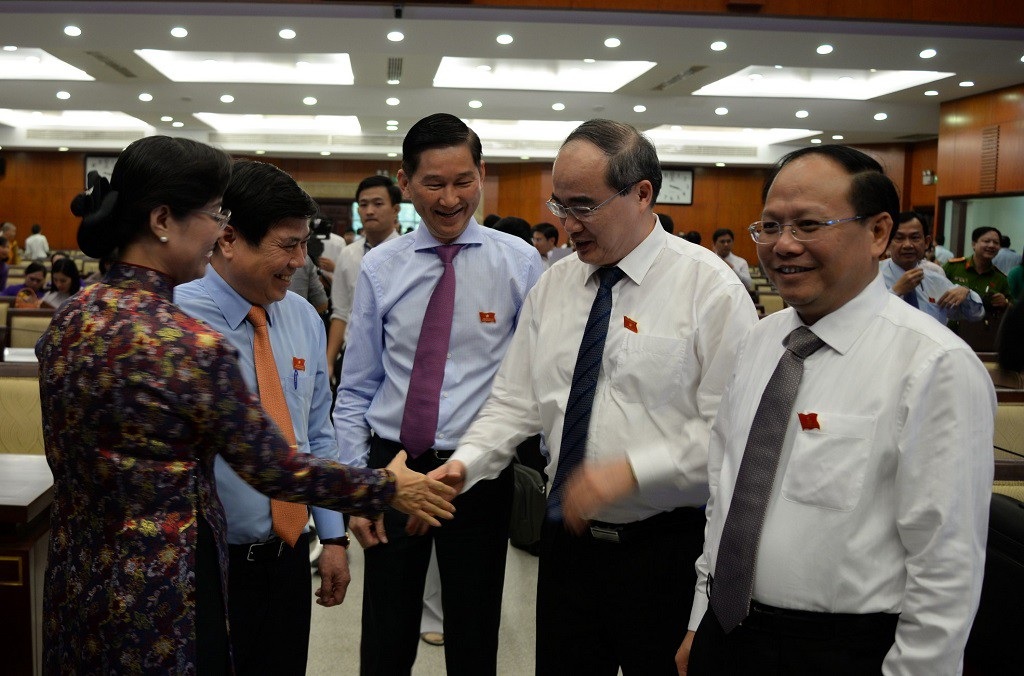 TPHCM: Thu nhập của cán bộ được tăng theo lộ trình từng năm - Ảnh 4. TPHCM: Thu nhập của cán bộ được tăng theo lộ trình từng năm - Ảnh 4.