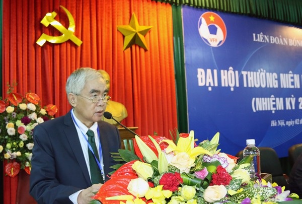 
Chủ tịch VFF Lê Hùng Dũng điều hành đại hội thường niên VFF
