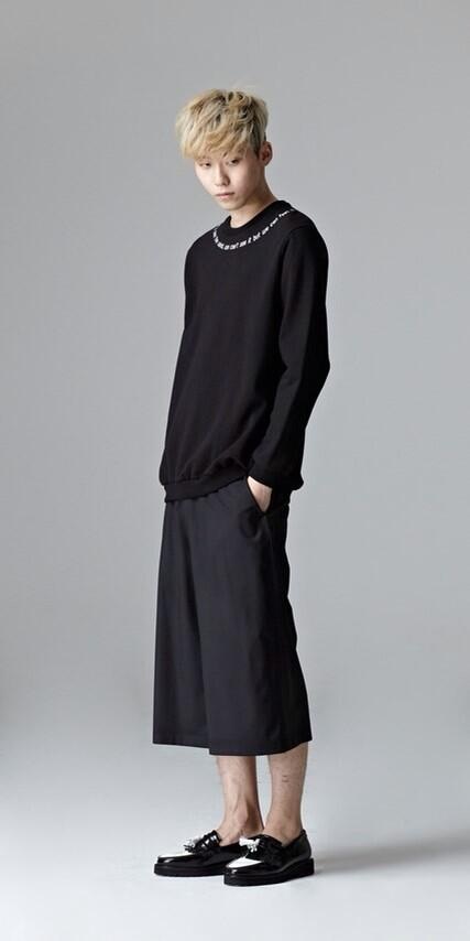 Nam người mẫu xứ Hàn tự vẫn ở tuổi 22 - 7 Nam người mẫu xứ Hàn tự vẫn ở tuổi 22 - 7