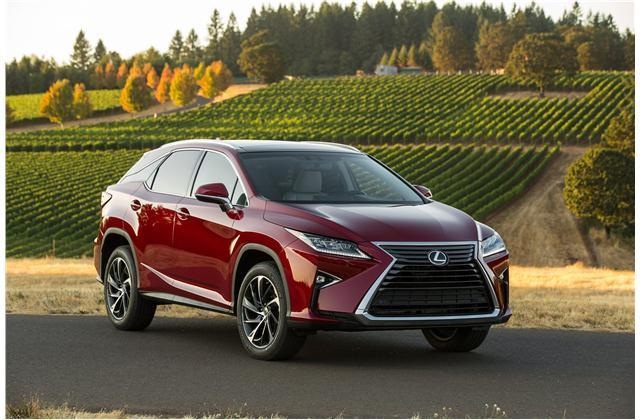 Những mẫu xe "đáng tiền" nhất năm 2017 - 15 SUV hạng sang 2 hàng ghế: Lexus RX 2017
