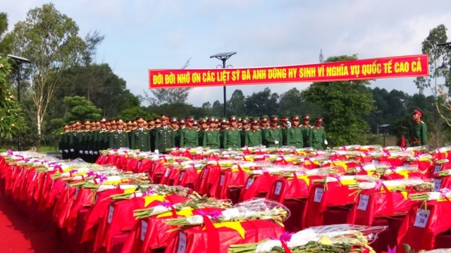An táng 104 hài cốt quân tình nguyện, chuyên gia Việt Nam hy sinh tại Lào - 4 Hài cốt các liệt sĩ trước giờ an táng
