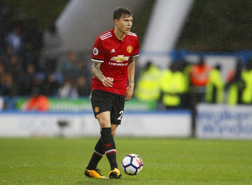 Đội hình tệ nhất vòng 9 Premier League: Buồn cho ngôi sao MU - 1 Victor Lindelof thi đấu cực tệ trước Huddersfield