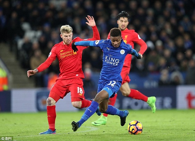 
Liverpool (áo đỏ) đã thua tan tác trên sân Leicester vào hồi đầu tuần
