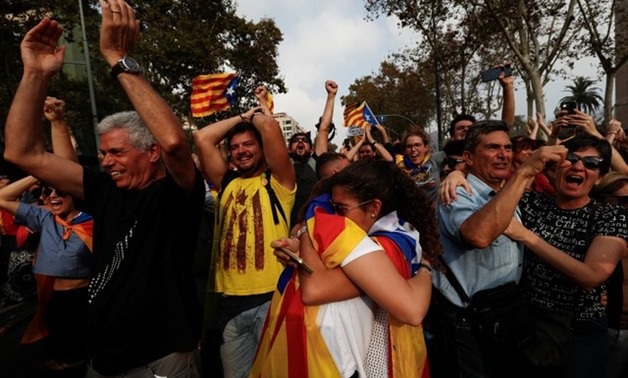 Catalonia tuyên bố độc lập, Tây Ban Nha lập tức rút quyền tự trị - 3
(Ảnh: BBC)