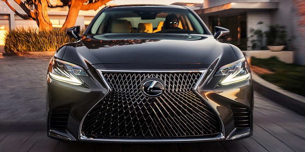 Lexus LS đã lột xác ra sao? - 6 Lexus LS đã lột xác ra sao? - 6