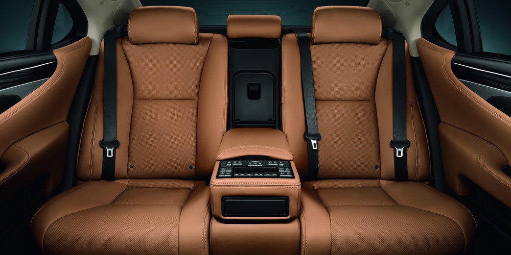 Lexus LS đã lột xác ra sao? - 21 Lexus LS đã lột xác ra sao? - 21