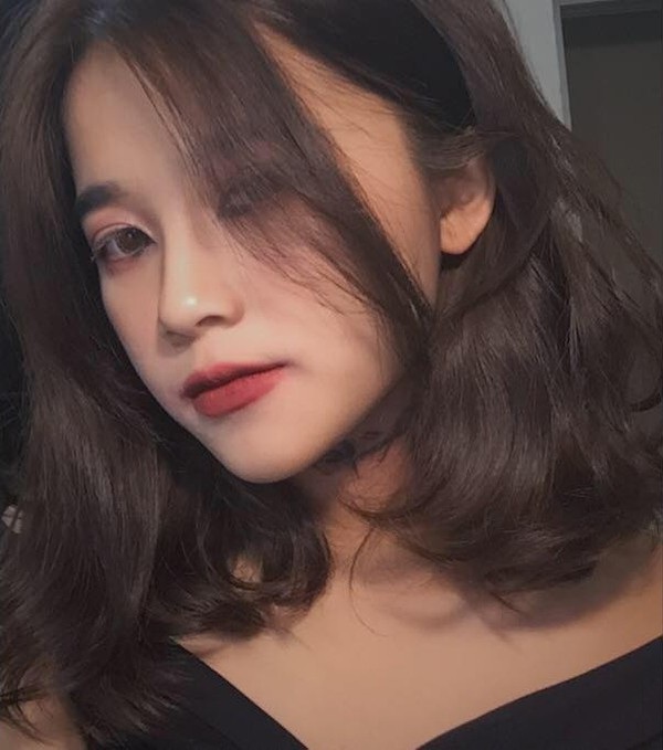 Nữ sinh 10x trường chuyên khó xử vì quá giống “hot girl hạnh kiểm xấu” - 6 Vẻ đẹp của nữ sinh Phú Thọ.