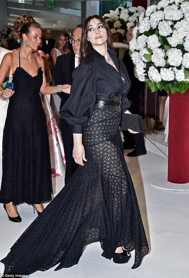 Bond girl U60 hút hồn dự sự kiện - 1
Monica Bellucci kiêu sa dự sự kiện tại Monaco ngày 28/7 vừa qua