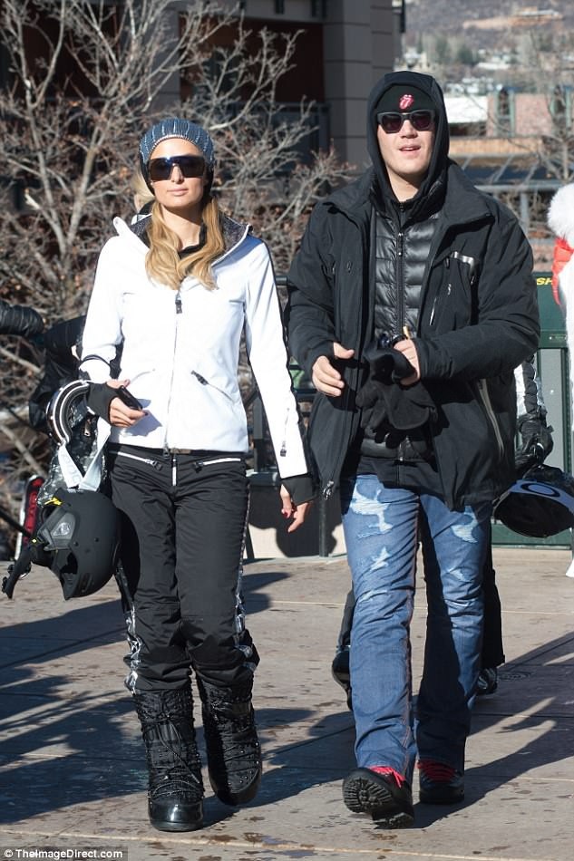 Sao nghỉ lễ giáng sinh ở đâu? - 11
Người đẹp tóc vàng trông trẻ trung hơn nhiều so với tuổi 36