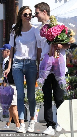 Miranda Kerr lần đầu khoe ảnh cưới - 5
Evan Spiegel, 27 tuổi sở hữu khối tài sản khủng gần 4 tỷ USD và là người rất kín tiếng