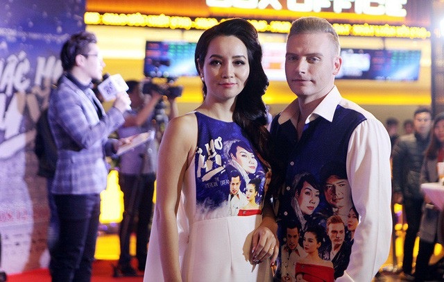 Mai Thu Huyền: “Có lẽ ông xã tôi đứt dây thần kinh ghen lâu rồi” - 2 Mai Thu Huyền bật mí phải tập quen với tâm lý tình cảm của người phương Tây để không bị lệch trước cách thể hiện tình cảm tự nhiên của bạn diễn Kyo York.