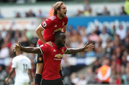 Đại thắng 4-0, MU san bằng kỷ lục 110 năm - 1 Man Utd khởi đầu tuyệt vời ở mùa này