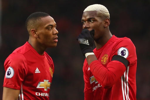 Martial lần đầu xuất hiện trong đội hình tiêu biểu Premier League