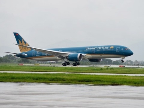 Con người là yếu tố quyết định tới an toàn hàng không - 1 Suốt hơn 20 năm qua, Vietnam Airlines là một điển hình của hoạt động khai thác hàng không trong nước khi đã và đang đảm bảo an toàn tuyệt đối.