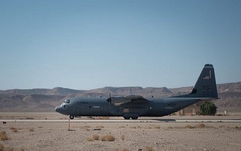 Israel tập trận không quân lớn nhất trong lịch sử với 7 nước - 2
Máy bay vận tải C130J tham gia cuộc tập trận. (Ảnh: Bộ Quốc phòng Israel)