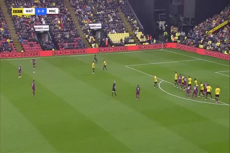 "Chiếu chậm" chiến thắng đưa Man City lên ngôi đầu bảng - 2 "Chiếu chậm" chiến thắng đưa Man City lên ngôi đầu bảng - 2