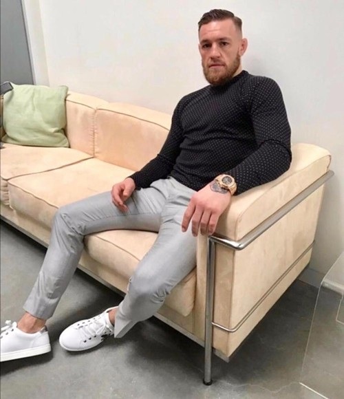 Bức ảnh McGregor mà Manny Pacquiao đang tải trên trang Instagram