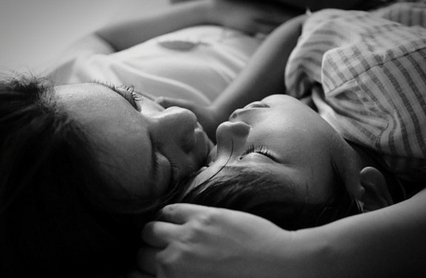 "Nếu con làm mẹ đơn thân, mẹ có đau lòng không?" - 1 "Nếu con làm mẹ đơn thân, mẹ có đau lòng không?" - 1