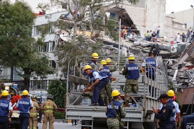 Động đất rung chuyển Mexico, hơn 134 người chết - 18
(Ảnh: Reuters)