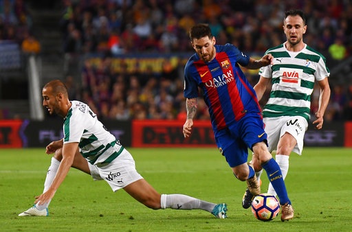 Messi giành Vua phá lưới La Liga, ẵm giải Chiếc giày vàng châu Âu - 1 Messi giành giải Vua phá lưới La Liga và Chiếc giày vàng châu Âu