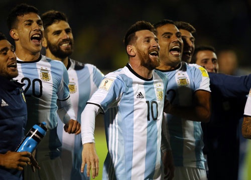 Lionel Messi: “Đấng cứu thế” của người Argentina - 2 Cầu thủ này đã tỏa sáng rực rỡ giúp Argentina giành vé dự World Cup 2018 vào phút chót