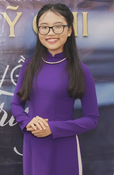 Quang Lê hé lộ mức cát-sê khủng của Phương Mỹ Chi lần đầu lưu diễn tại Mỹ - 2 Quang Lê hé lộ mức cát-sê khủng của Phương Mỹ Chi lần đầu lưu diễn tại Mỹ - 2