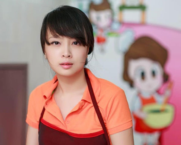 “Vua đầu bếp” Minh Nhật tặng 1000 bánh mì “tiếp sức” mùa thi - 1 Vua đầu bếp Minh Nhật.