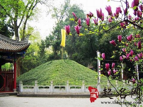 Tiểu Sử Khổng Minh: Cuộc Đời, Sự Nghiệp và Di Sản Lưu Truyền