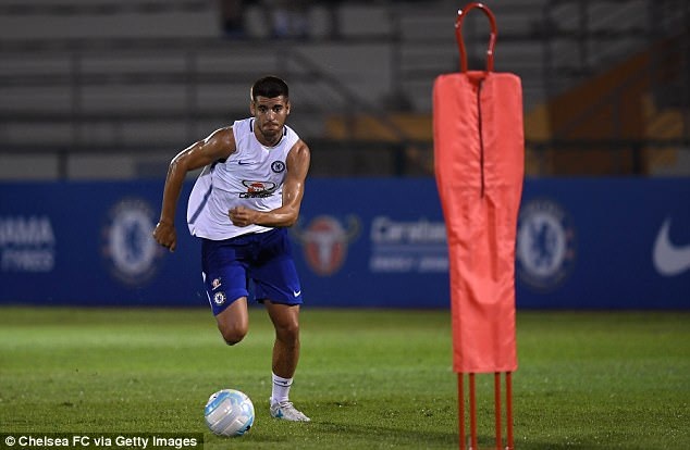 “Bom tấn” Morata tức tốc đến Singapore, tập luyện cùng Chelsea - 8