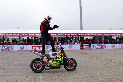 Motul International Stunt Fest 2017 - Sự kiện đẳng cấp quốc tế đổ bộ TP Cần Thơ - 5
Những màn trình diễn đẳng cấp quốc tế