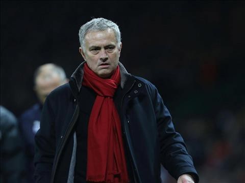 Mourinho vòi thêm tiền: Bao nhiêu cho đủ? - 2 Việc trao toàn quyền quản lý cho HLV (giống thời Sir Alex Feruson) đang khiến MU trở nên thiếu định hướng