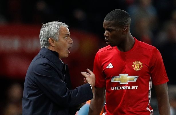 Mourinho phát bực vì thói “thích làm màu” của Pogba - 1 HLV Mourinho nhắc nhở Pogba nên tập trung vào chuyên môn