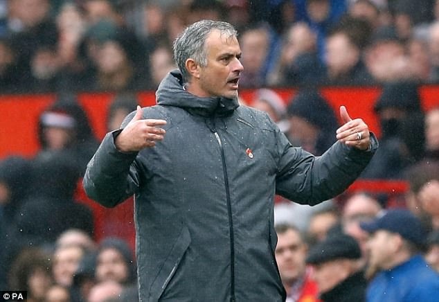 Mourinho và “vũ khí” nguy hiểm từ băng ghế dự bị - 2 Đội bóng của Mourinho thực sự đáng sợ ở thời điểm cuối trận