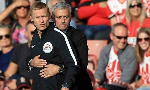 Bị truất quyền chỉ đạo, HLV Mourinho vẫn thoát án phạt - 1 HLV Mourinho thoát án phạt từ FA