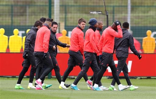 Rooney, De Gea trở lại tập luyện cùng đồng đội ở MU - 1
Các cầu thủ MU tập luyện buổi cuối tại Aon Training Complex trước khi sang Bỉ thi đấu với Anderlecht