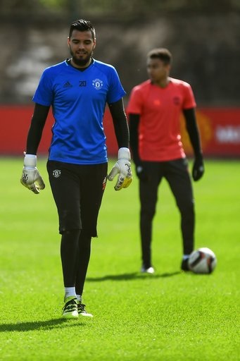 Fellaini: “MU muốn vô địch Europa League” - 5
Thủ thành Romero, người sẽ được bắt chính ở Europa League