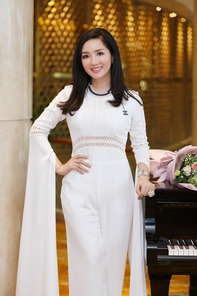 Hoa hậu Giáng My: “Lời nhận xét trở thành thù hằn cá nhân…”? - 3 Đứng ở vị trí người mẹ, tôi mong mọi người hãy công tâm, cho Ngân Anh một cơ hội để chứng minh về bản lĩnh của mình (Ảnh: Hòa Nguyễn).