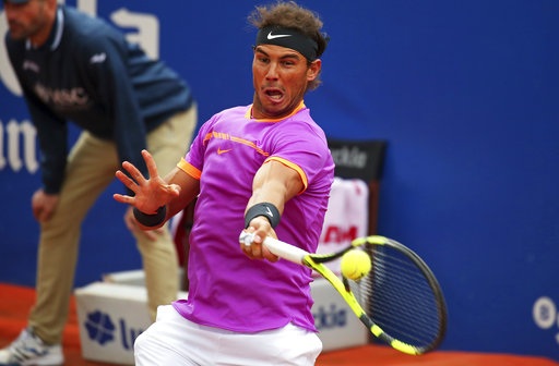 Madrid Open: Ai cản được đà thăng tiến của Rafael Nadal? - 2
Nadal vẫn là tay vợt số 1 trên mặt sân đất nện